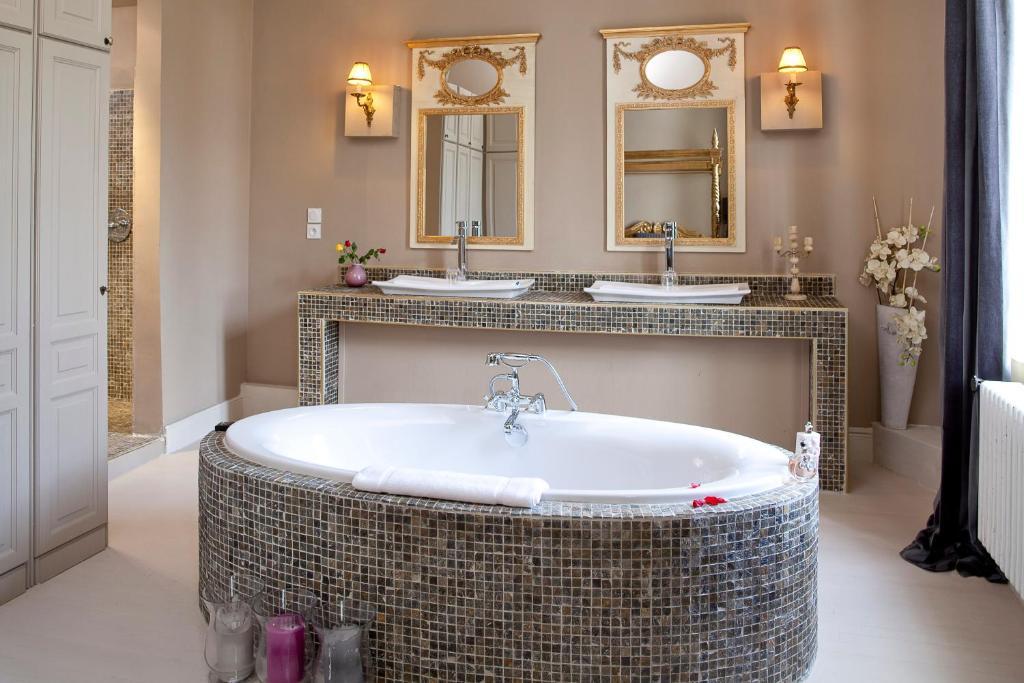 Le Relais Du Silence Chateau Lavail Labastide-d'Anjou ห้อง รูปภาพ