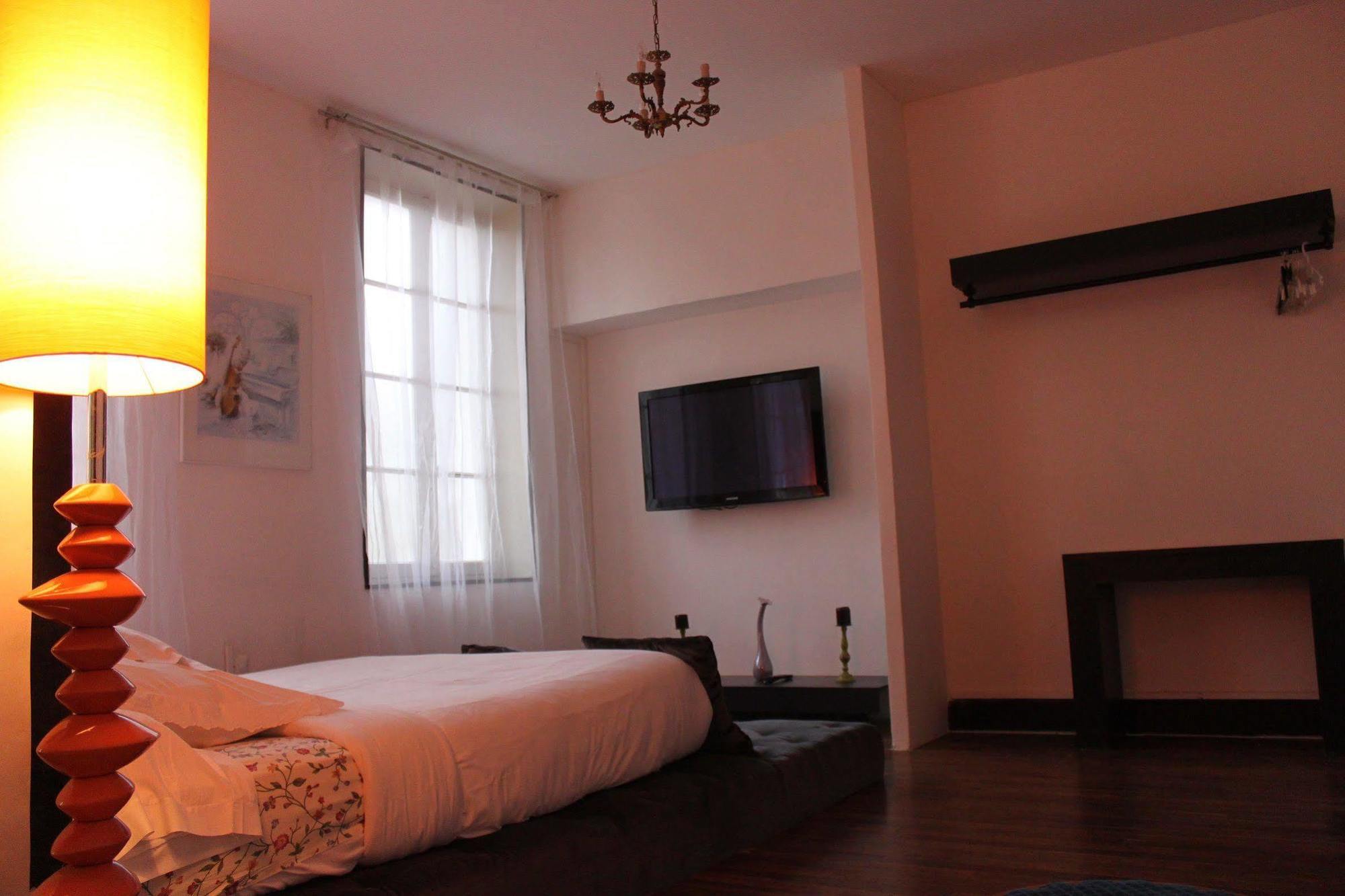 Le Relais Du Silence Chateau Lavail Labastide-d'Anjou ภายนอก รูปภาพ